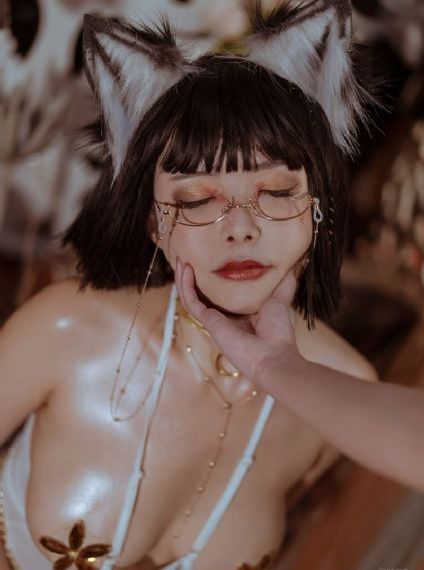 美丽姑娘免费观看在线英语版_BD英语免费全集观看